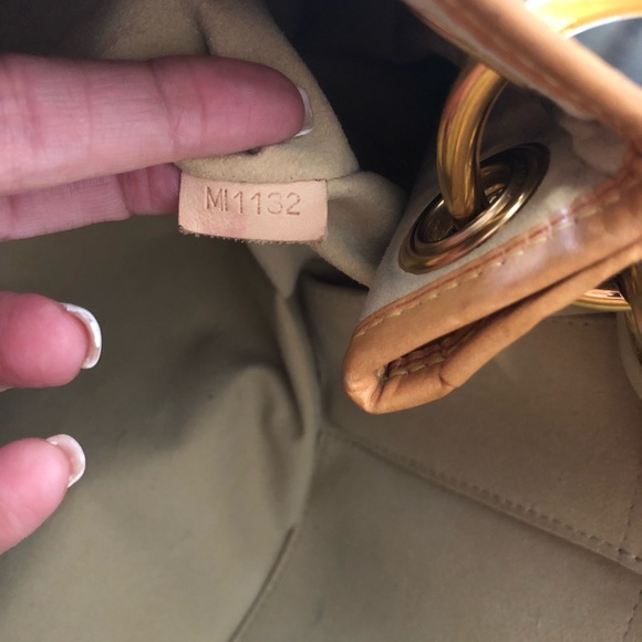 🔥🔥🔥Louis Vuitton Galleria PM - Picture 8 of 8